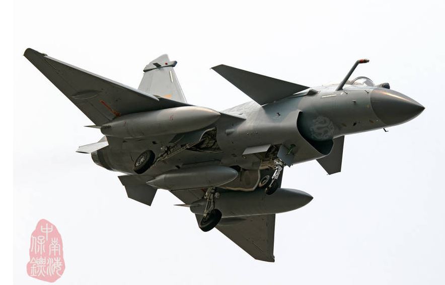 J 10c Fighter With Formal Military Coating Appears